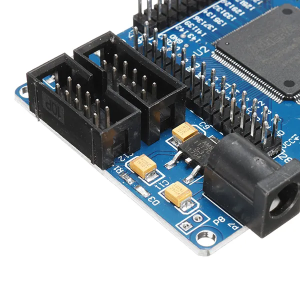 Altera Cyclone II EP2C5T144 FPGA Development Board - Image 7