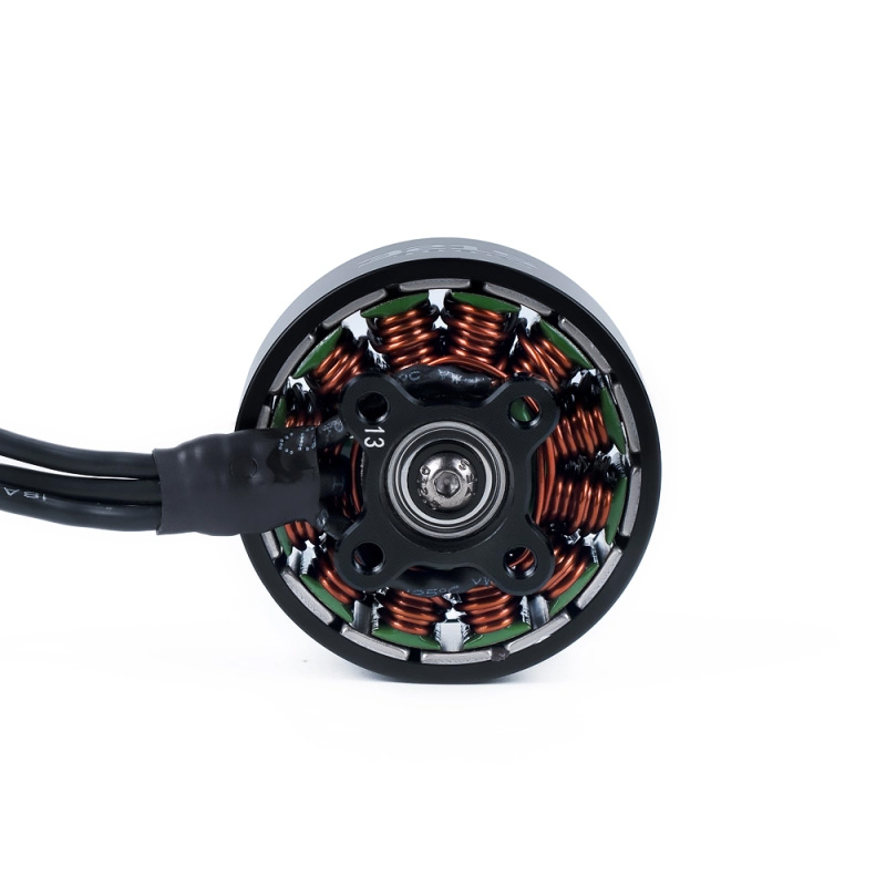 AxisFlying AZ3215 KV900 4-6S FPV Motor - 900 KV - Image 2