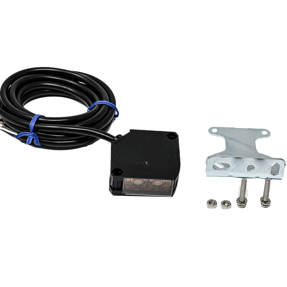 Aotoro EK51-D2M4 Photoelectric Sensor 2cm Diffuse Reflective AC/DC 24V IP66 Rated - Image 3