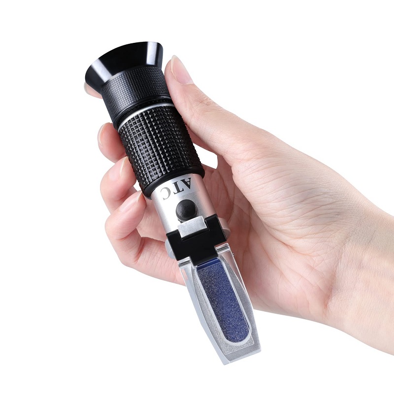 Generic 4-in-1 Automotive Refractometer - Antifreeze, Battery Fluid, Urea, Coolant Meter - Image 2