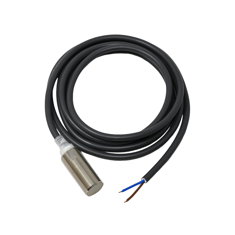 Omron E2E-X7D2-N Proximity Sensor, 2M Cable - 7mm Sensing, 12-24VDC - Image 2