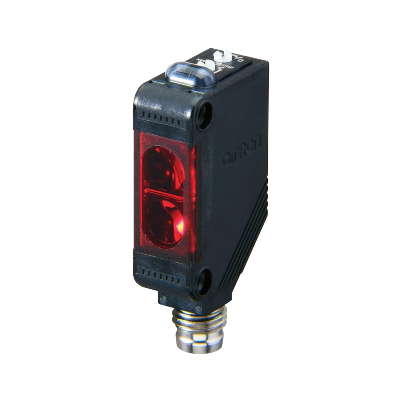 Omron E3Z-D67 Photoelectric Sensor - NPN Open-Collector, 12-24VDC, 860nm IR, 1m Range, IP67
