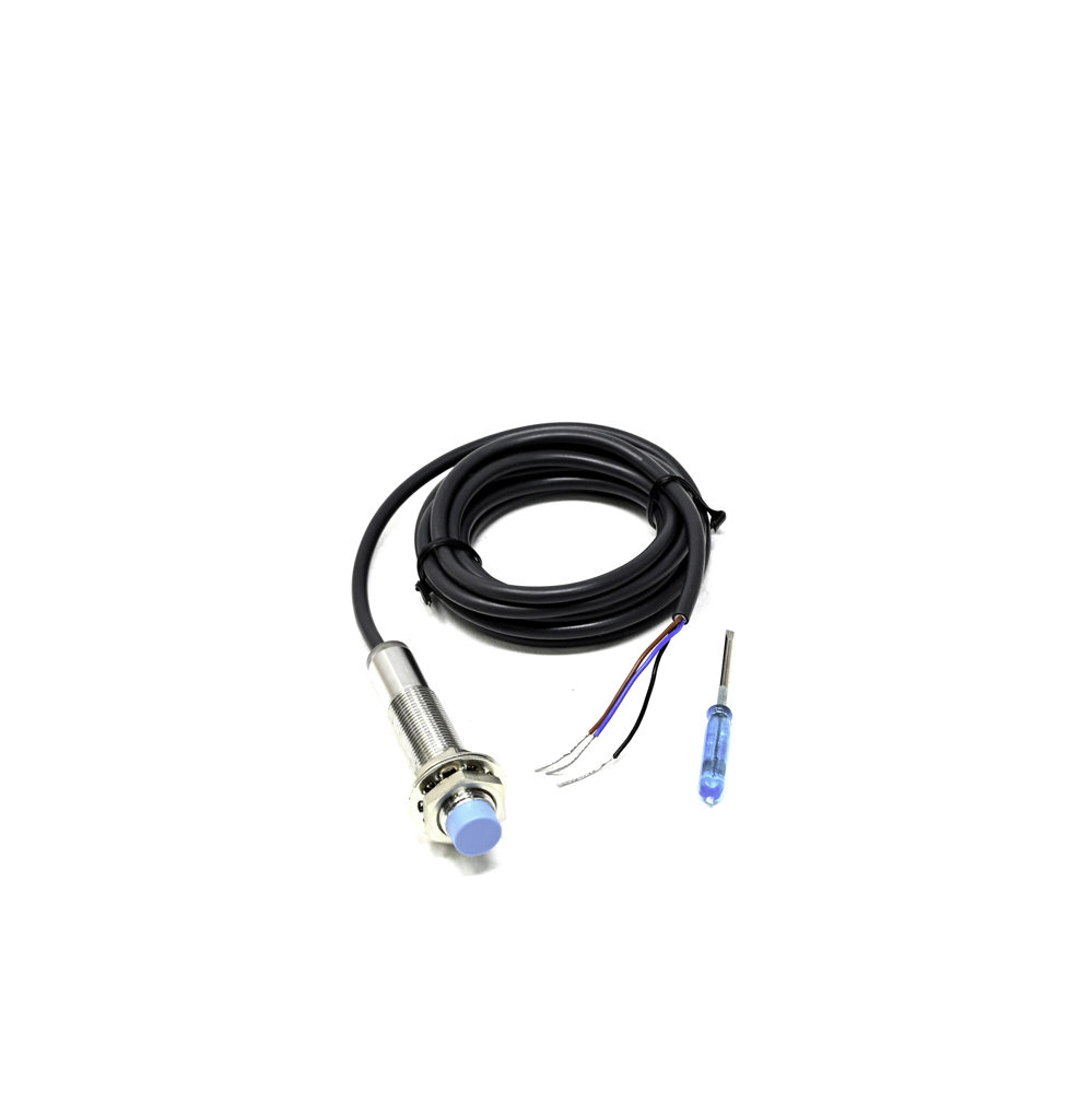 Pro-Range CRJ-A12-5APA Capacitive Proximity Sensor - PNP Output, M12 Thread, 5mm Detection - Image 2