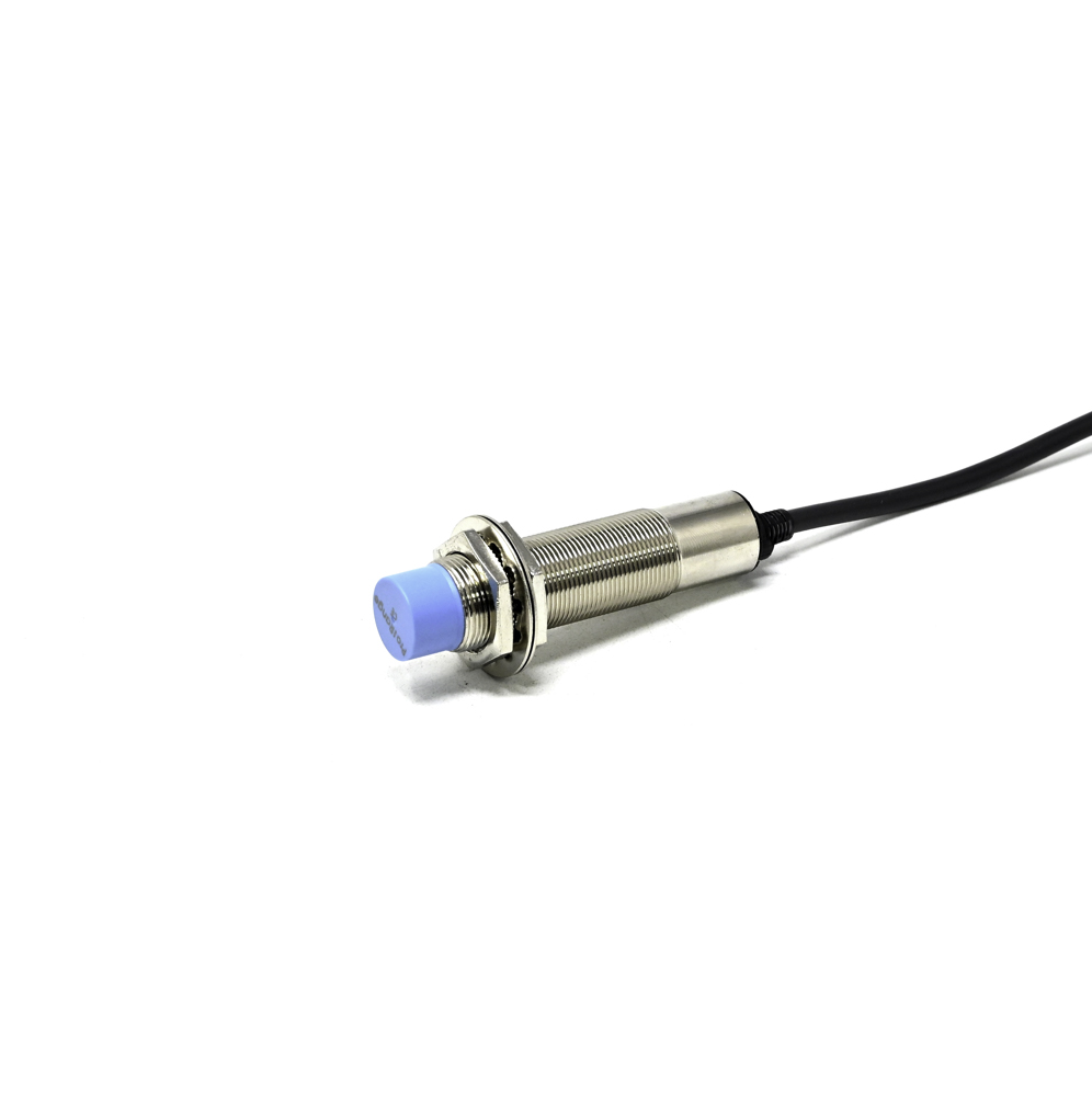 Pro-Range CRJ-A18-8APB Capacitive Proximity Sensor PNP M18 Thread 8mm Detection