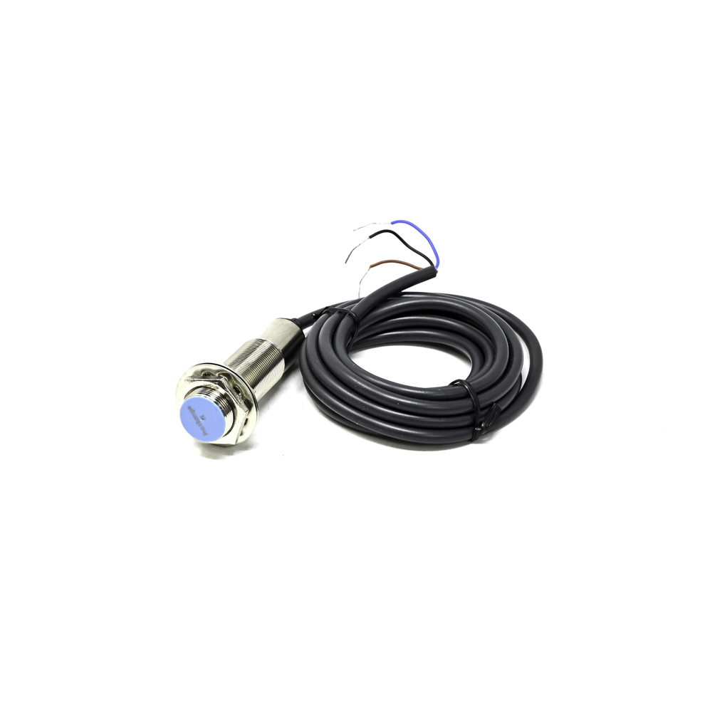 Pro-Range CRJ-A18M-5APA Capacitive Proximity Sensor - PNP Output, M18 Thread, 5mm Detection - Image 2