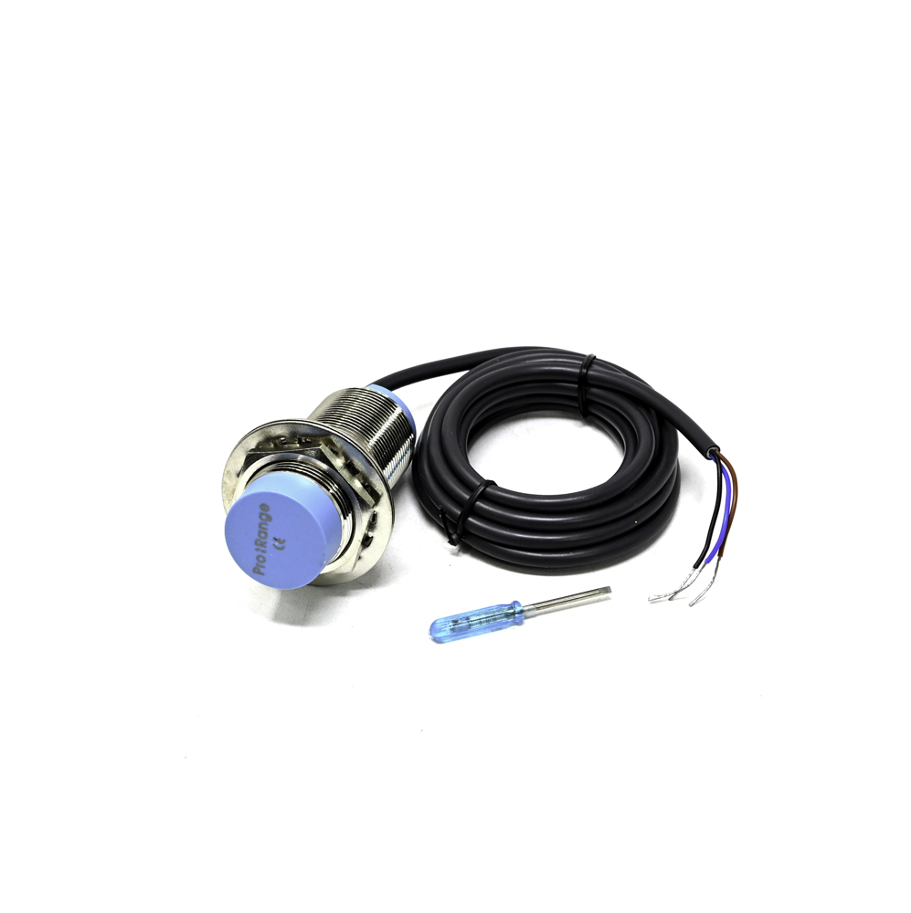 Pro-Range CRJ-A30-15APA Capacitive Proximity Sensor PNP M30 Thread 15mm Detection - Image 2