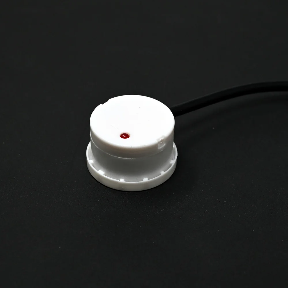 Pro-Range XKC-Y25-V-DC 5-24V Non-Contact Liquid Level Sensor
